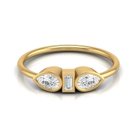 Raavi Yellow Gold Diamond Ring Raavi Yellow Gold Diamond Ring