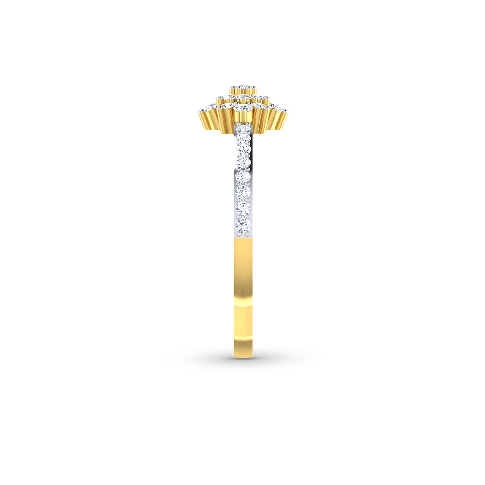Rajni Gold and Diamond Ring
