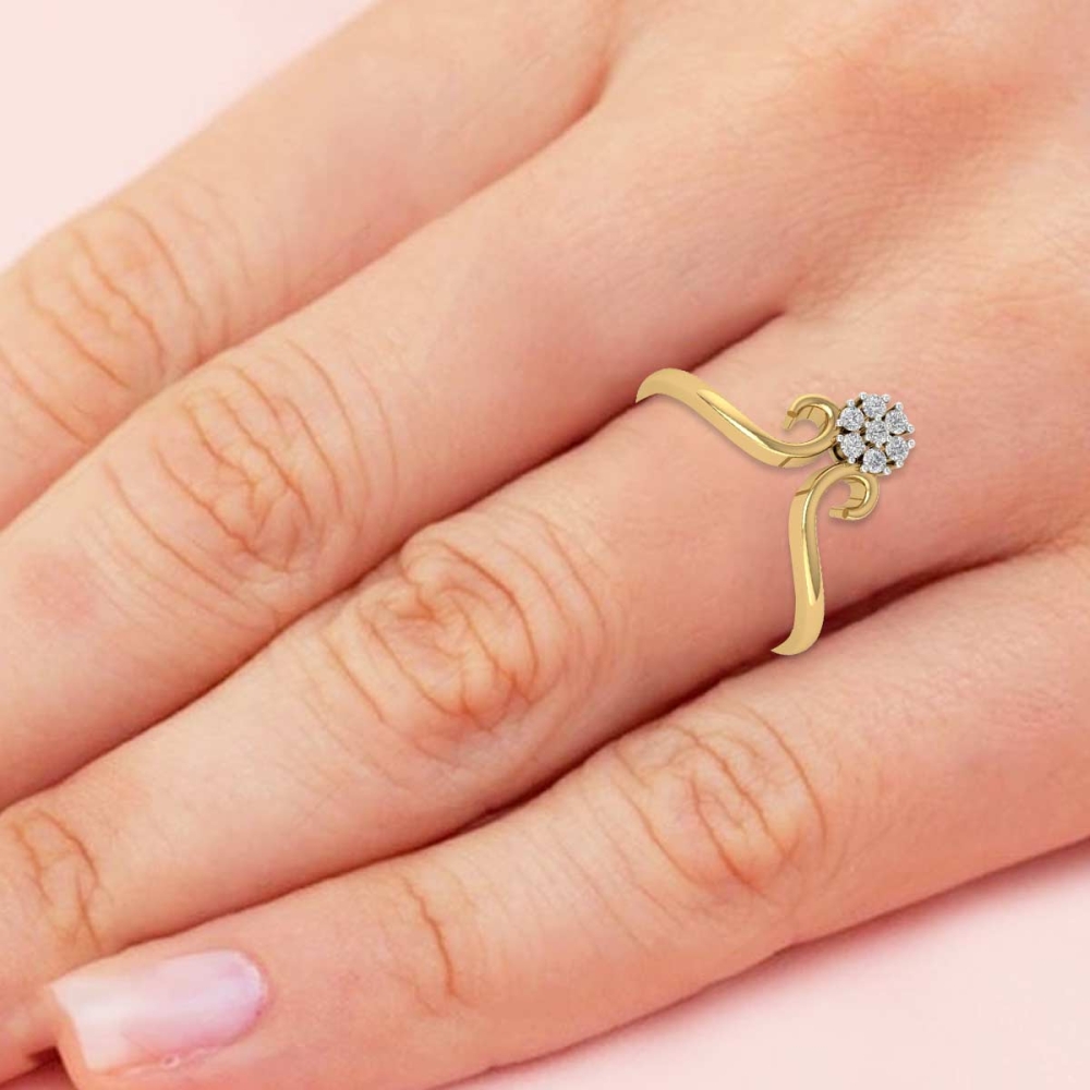 Nia Gold and Diamond Ring