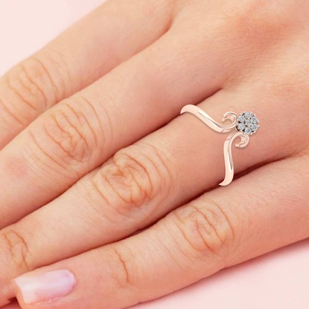 Nia Gold and Diamond Ring