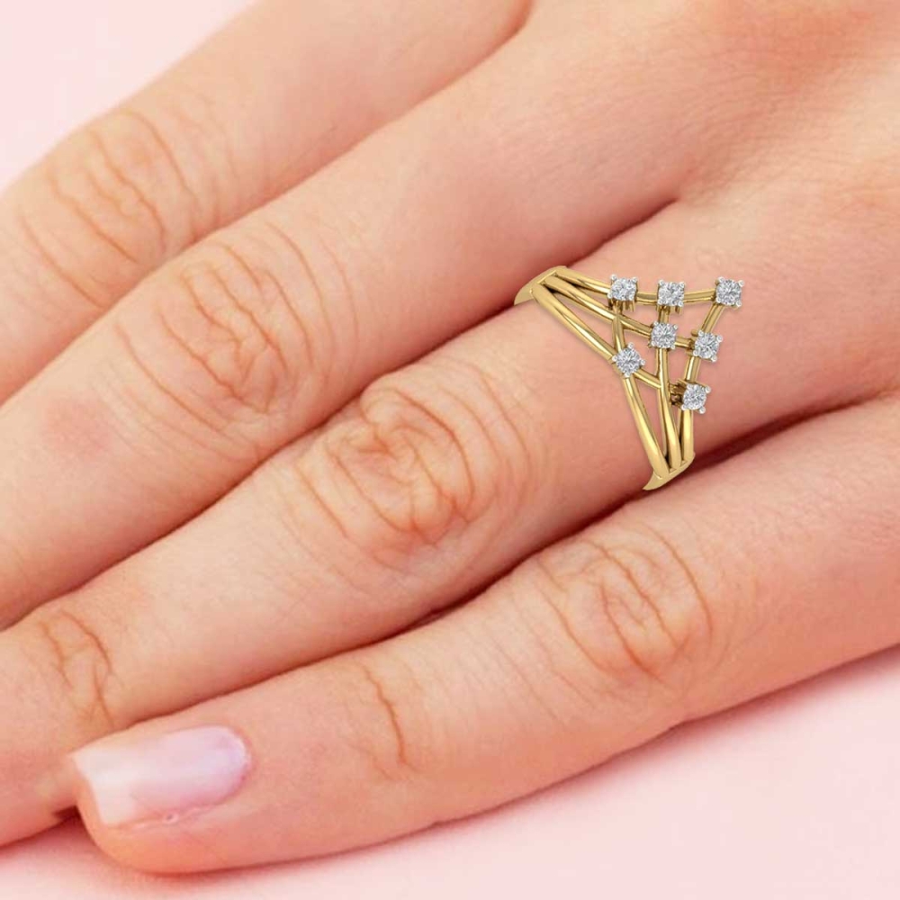 Nilaha Gold and Diamond Ring