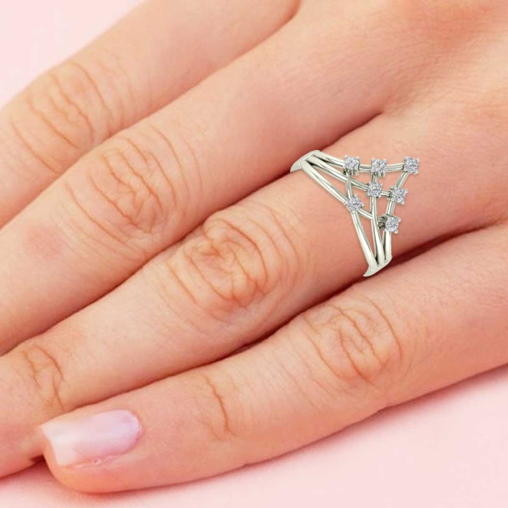 Nilaha Gold and Diamond Ring