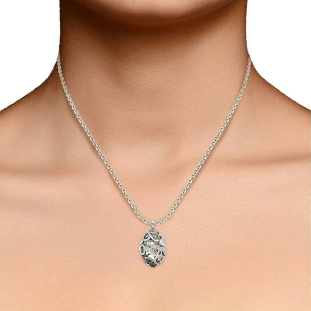 Niharika Diamond Pendant