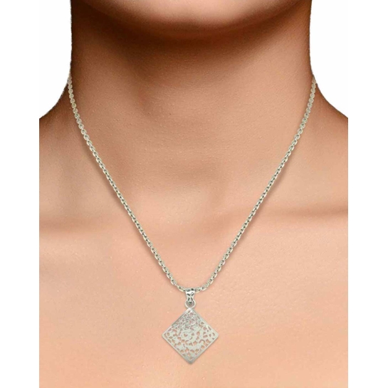 Nivya Gold Pendant