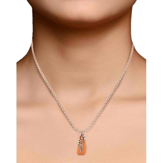 Naira Gold Pendant