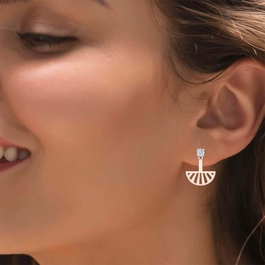 Anjelica Gold Earring