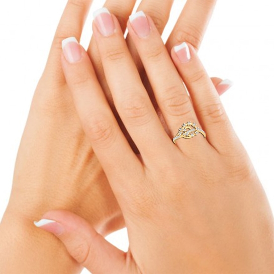 Madilyn Diamond Ring