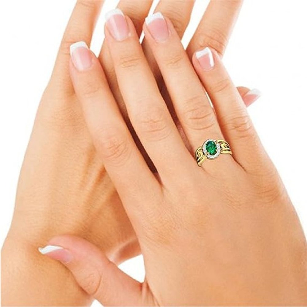 Eva Diamond Ring